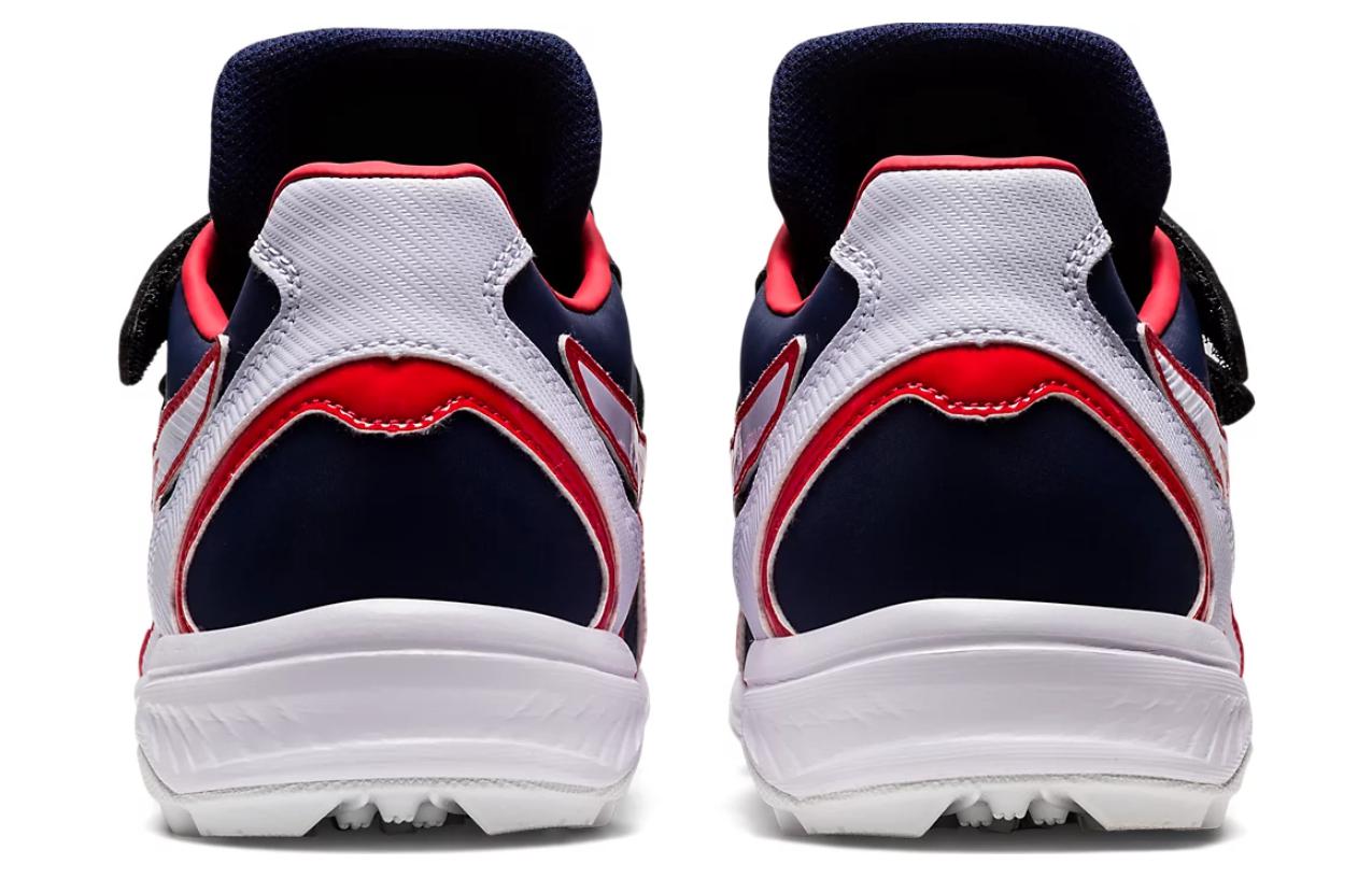 Shop Asics Neorevive TR 2 減震防滑耐磨 低筒 訓練鞋 男女同款 黑白