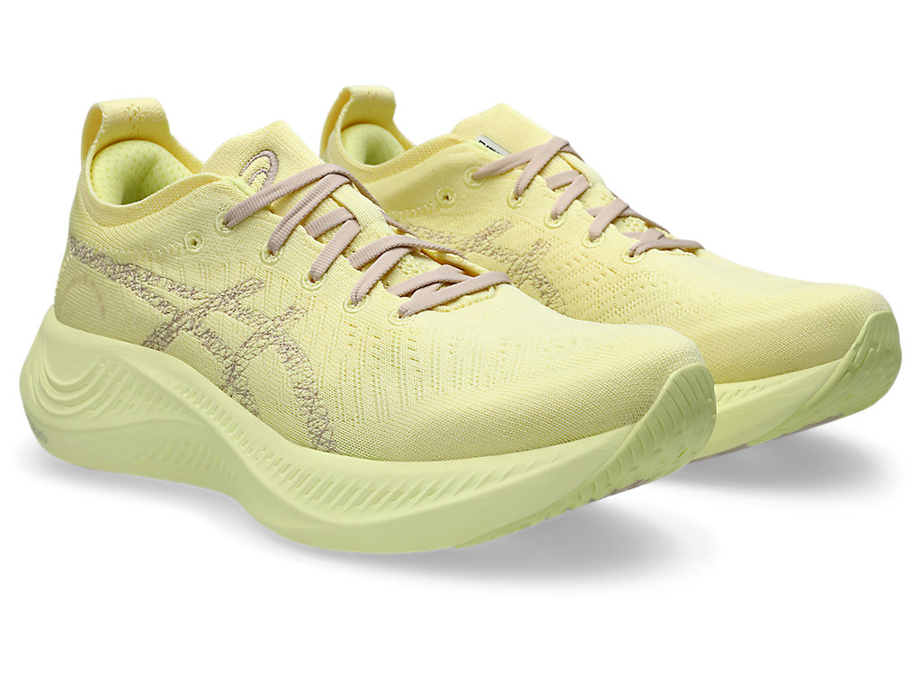 Order ASICS Nimbus Mirai 跑鞋 黃/米色 1013A138-750