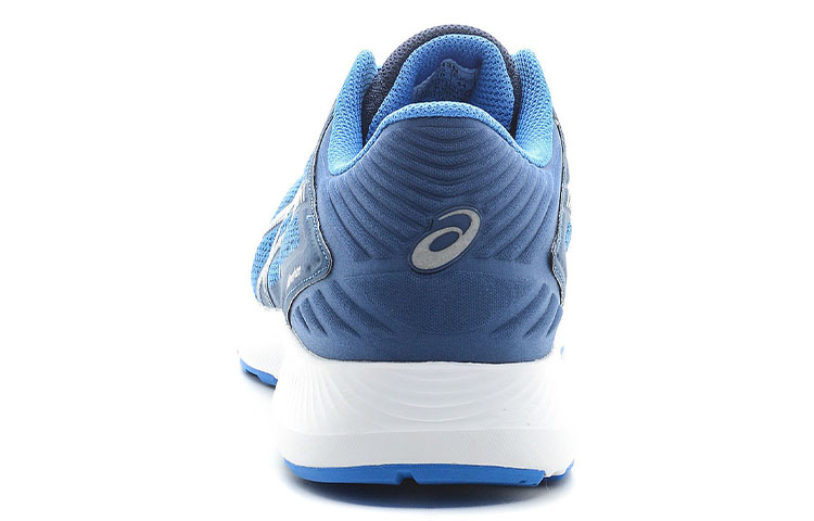 Shop Asics Nitrofuze 緩衝透氣 低筒運動跑步鞋 藍銀