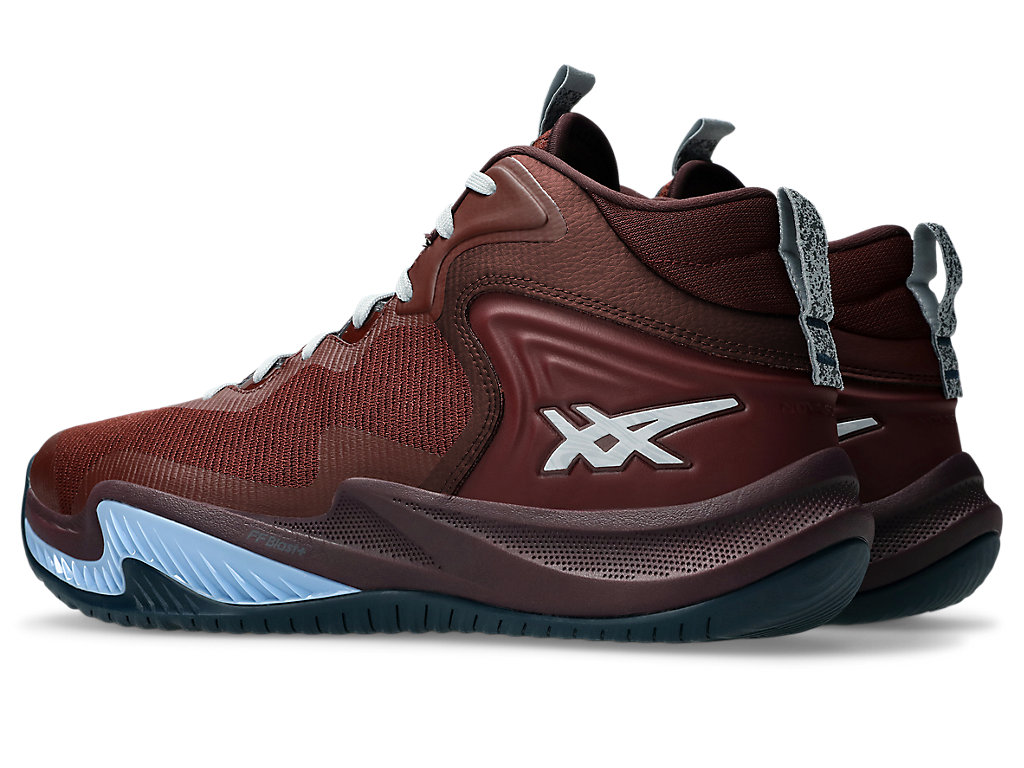 Lookbook 亚瑟士Nova Surge 3篮球鞋 深红星球/皮埃蒙特灰 1061A048-201