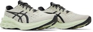 Cheap ASICS Novablast 2 'Birch Black' Lelaki Kasut Lari 1011B192-200