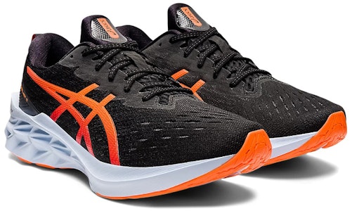 ASICS Novablast 2 Sepatu Lari 1011B192-004 Lookbook ASICS Novablast 2 Sepatu Lari 1011B192-004