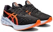 Lookbook ASICS Novablast 2 รองเท้าวิ่ง 1011B192-004