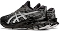 Shop ASICS Novablast 2 'Hitam Perak Tulin' 1011B398-001
