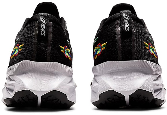 ASICS Novablast 2 'Pelangi Hitam' 1011B423-001 Purchase ASICS Novablast 2 'Pelangi Hitam' 1011B423-001