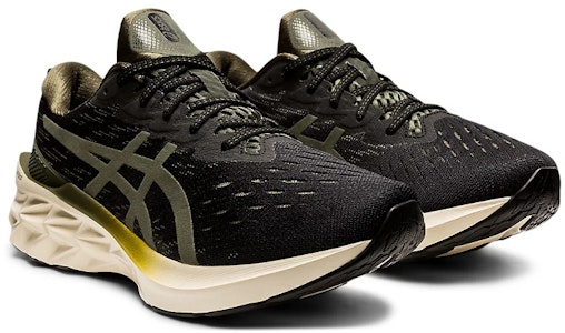 亚瑟士 Novablast 2 SPS '黑色橄榄帆布' 1201A483-001 Lookbook 亚瑟士 Novablast 2 SPS '黑色橄榄帆布' 1201A483-001