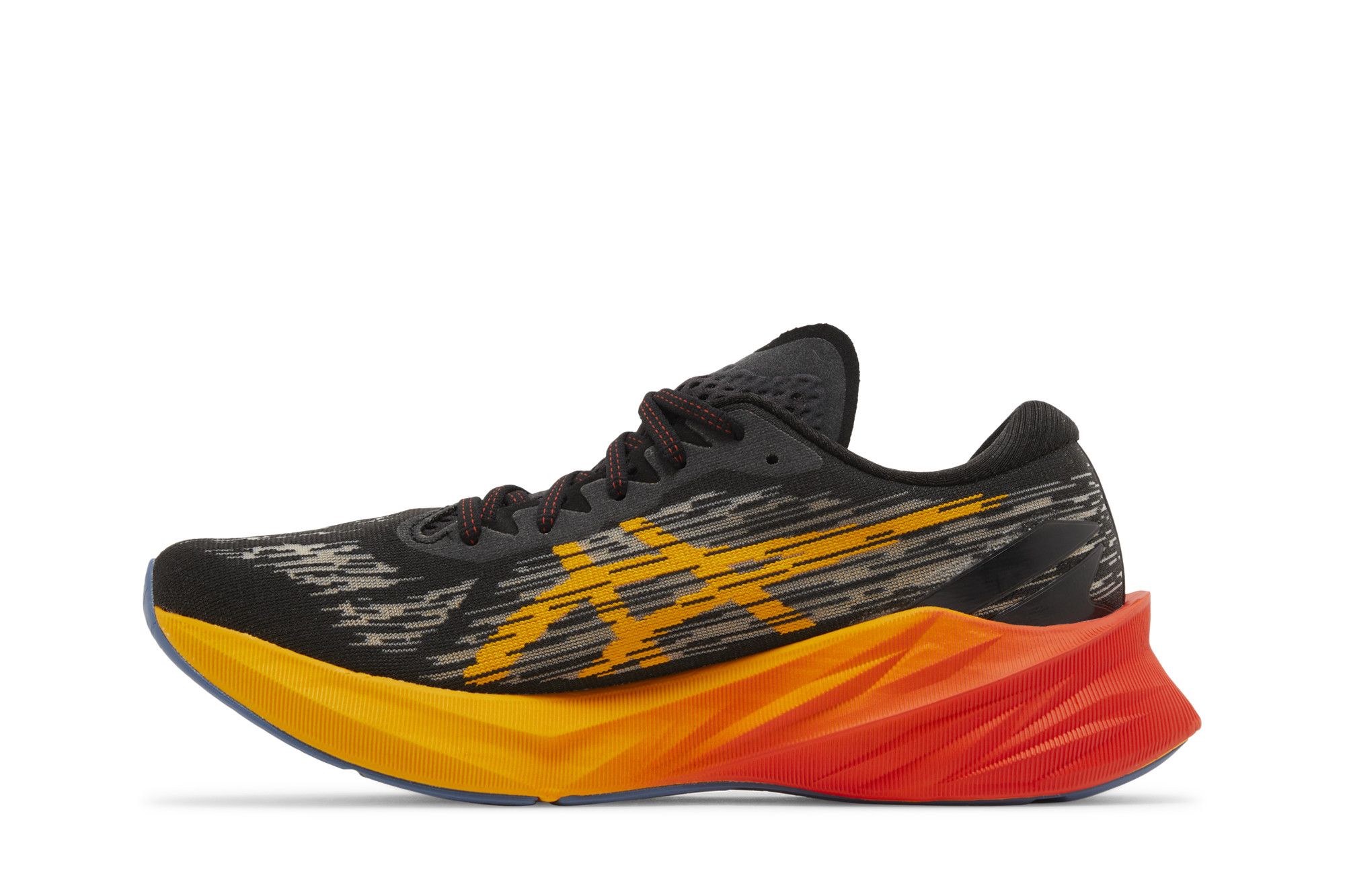Lookbook ASICS Novablast 3 ''Noir Orange'' 1011B458-001