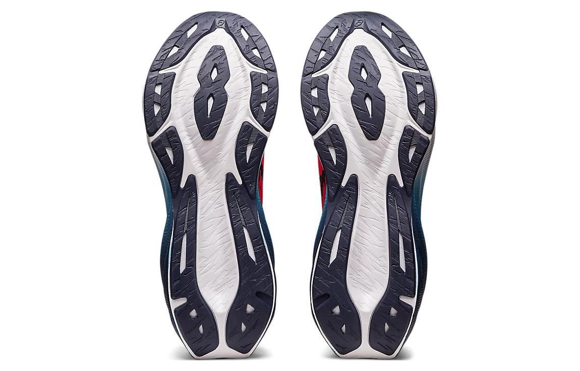 Sizing ASICS Novablast 3 ''Rosso Elettrico Mezzanotte'' 1011B458-600