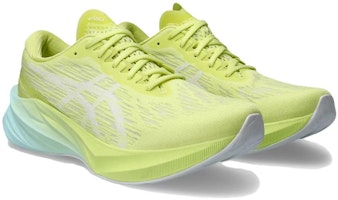 ASICS Novablast 3 'Amarillo Brillante' 1011B458-751 Lookbook ASICS Novablast 3 'Amarillo Brillante' 1011B458-751