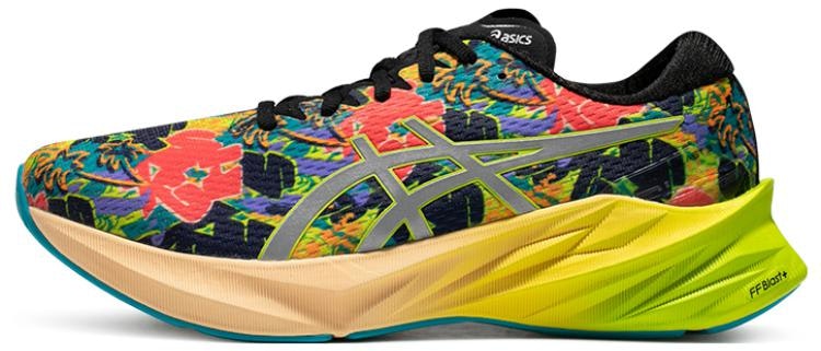 asics-novablast-3-lite-show