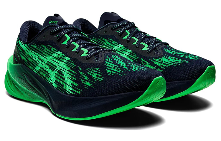 Lookbook ASICS Novablast 3 'Midnight New Leaf' 1011B458-400