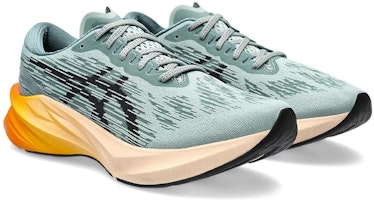 ASICS Novablast 3 'Bruma Oceánica Amarilla' 1011B458-404 Lookbook ASICS Novablast 3 'Bruma Oceánica Amarilla' 1011B458-404