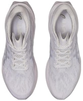 亚瑟士Novablast 3 '白色皮埃蒙特灰' 1011B458-102 Shop 亚瑟士Novablast 3 '白色皮埃蒙特灰' 1011B458-102