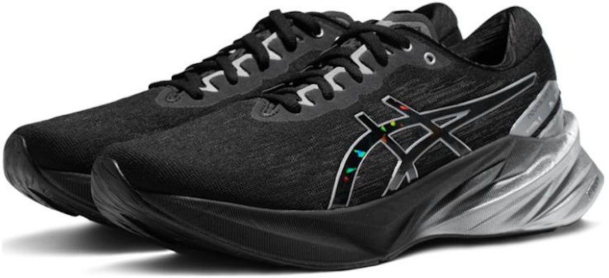 ASICS Novablast 3 Platinum 'Black White' 1011B725-001 Lookbook ASICS Novablast 3 Platinum 'Black White' 1011B725-001