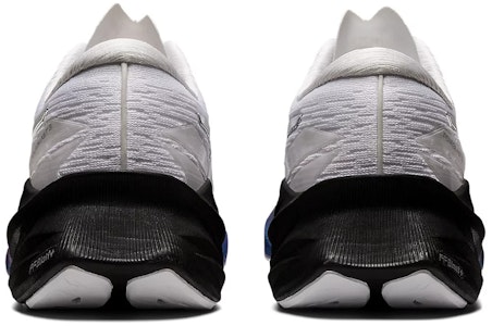 ASICS Novablast 3 Platinum 'Blanco Plata Pura' 1011B461-100 Purchase ASICS Novablast 3 Platinum 'Blanco Plata Pura' 1011B461-100