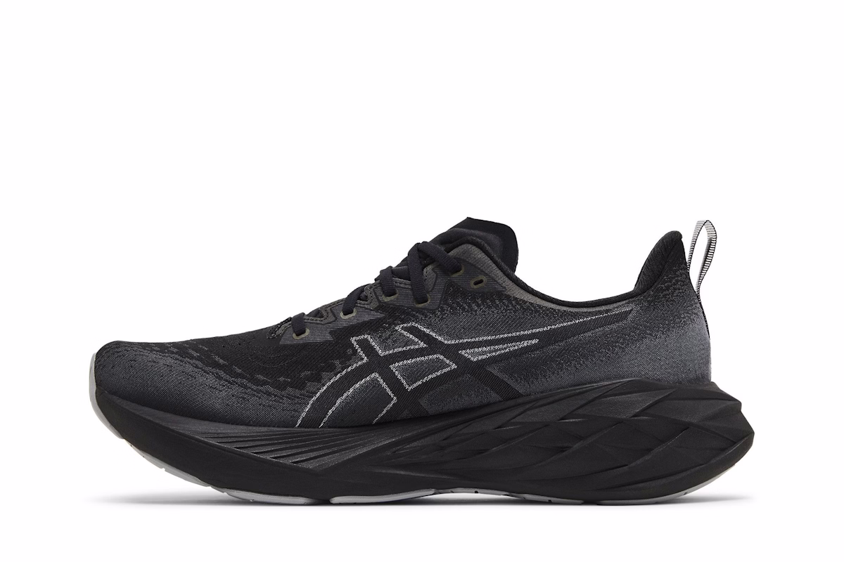 ASICS Novablast 4 'Black Graphite Grey'