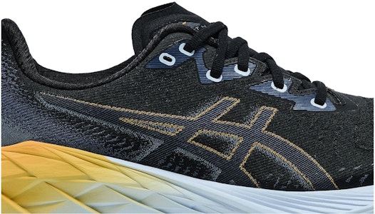ASICS Novablast 4 'Hitam Thunder Biru' 1011B693-001 Order ASICS Novablast 4 'Hitam Thunder Biru' 1011B693-001