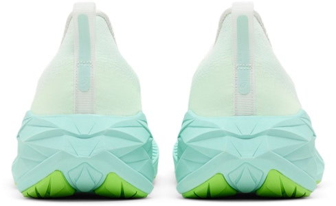 ASICS Novablast 4 'Putih Mint Bersinar' 1011B693-100 Details for ASICS Novablast 4 'Putih Mint Bersinar' 1011B693-100