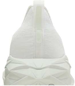 Asics Novablast 4 舒適百搭減震防滑 低幫 休閒跑步鞋 男款 白色 Sizing Asics Novablast 4 舒適百搭減震防滑 低幫 休閒跑步鞋 男款 白色