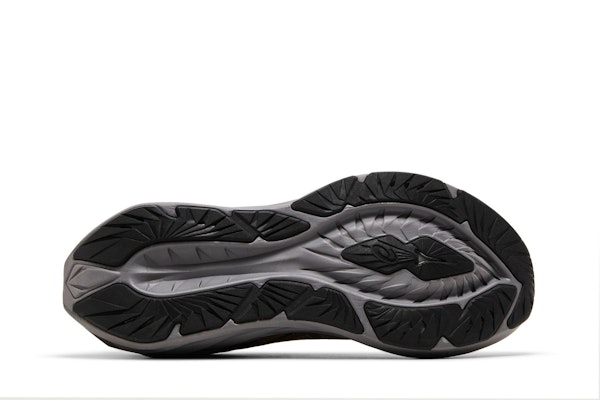 ASICS Novablast 4 Platinum 'Negro Champán' 1011B924-001 Purchase ASICS Novablast 4 Platinum 'Negro Champán' 1011B924-001