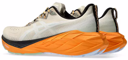 Shop Asics Novablast 4 舒適百搭 織物防滑耐磨 低筒 越野跑鞋 男款 米黃色