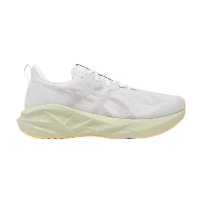 ASICS Novablast 5 2E Wide 'White Fawn'