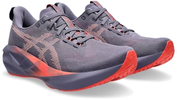 アシックス ノバブラスト5「グレイッシュパープル/コーラルリーフ」 1011B974-500 Lookbook アシックス ノバブラスト5「グレイッシュパープル/コーラルリーフ」 1011B974-500