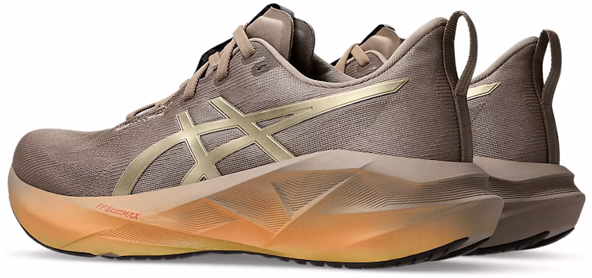 ASICS NOVABLAST 5 LUXE 1011C031-020 Lookbook ASICS NOVABLAST 5 LUXE 1011C031-020
