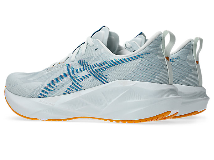 Shop ASICS Novablast 5 Scarpe da Corsa Blu Artico/Blu Egeo 1011B974-407