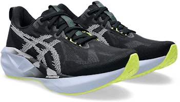 ASICS Novablast 5 跑鞋 黑/藍漸層 1011B974-003 Order ASICS Novablast 5 跑鞋 黑/藍漸層 1011B974-003