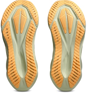 ASICS NOVABLAST 5 跑鞋 白色/淺棕色 1011B974-101 Sizing ASICS NOVABLAST 5 跑鞋 白色/淺棕色 1011B974-101