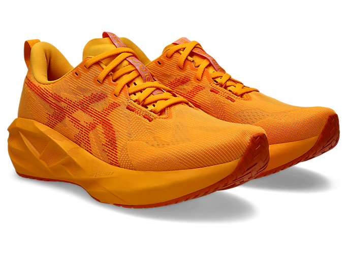 Lookbook 亞瑟士 NOVABLAST 5 跑鞋 山吹黃/杏橙配色 1011B974-800