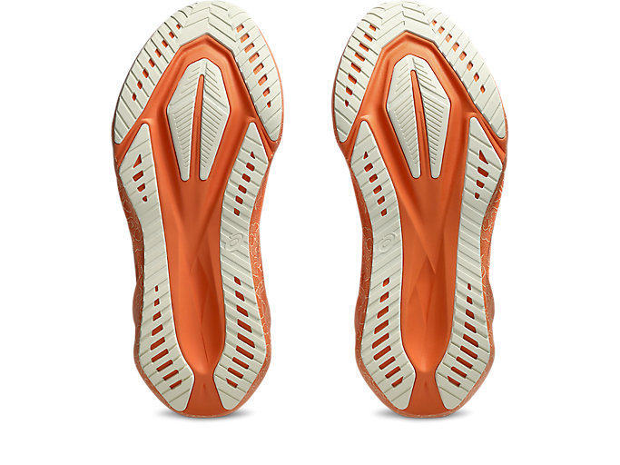 Sizing ASICS Novablast 5 Tokyo 跑鞋 日落桃/白 1013A206-700