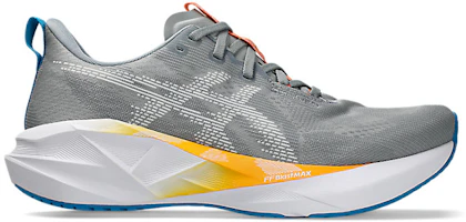 ASICS Novablast 5 Wide Running Shoes. Gravel/White 1011B975-020 ASICS Novablast 5 Wide Running Shoes. Gravel/White 1011B975-020