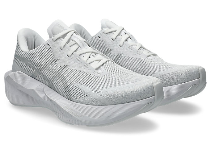 Order ASICS Novablast 6 Chaussures de Running Blanc/Blanc 1011C243-100