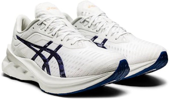 亚瑟士Novablast 'SPS 庆祝'款 1201A032-020 Lookbook 亚瑟士Novablast 'SPS 庆祝'款 1201A032-020