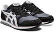 Lookbook ASICS OC Pelari 1201A388-021