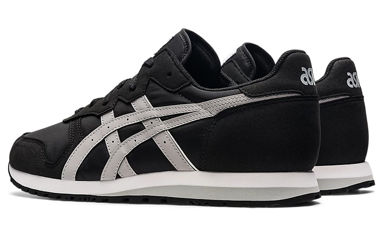 Lookbook ASICS OC-Runner 'Hitam Abu-Abu' 1201A388-001