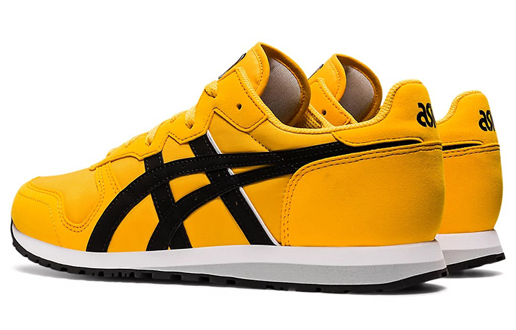 Shop ASICS OC Runner 'Kuning Hitam' 1201A388-800