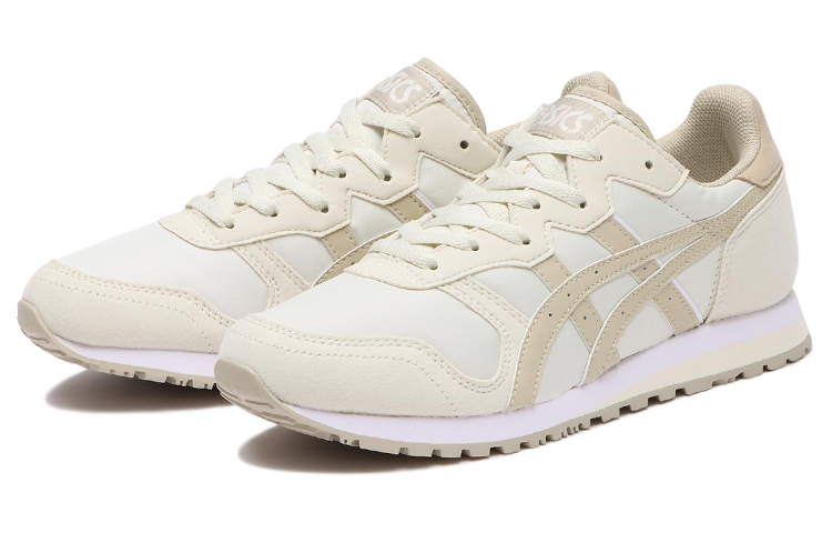 Lookbook ASICS Oc Runner Cozy Resistente Retro Marrone ''Beige'' 1203A222-200