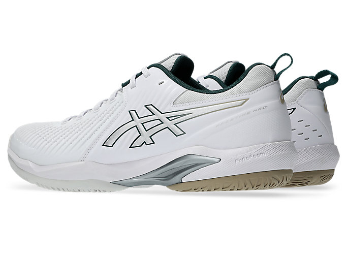 Shop ASICS PRESTIGE™ NEO WIDE Chaussures Tennis Blanc/Argenté (Court Polyvalent) 1043A028-100