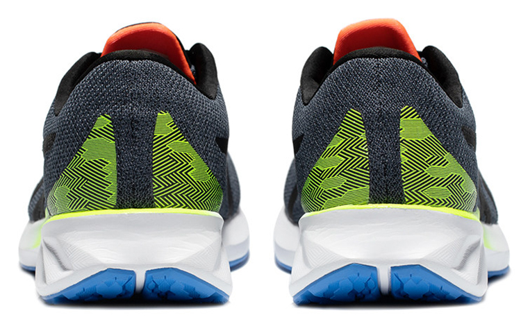 Shop ASICS Roadblast ''Schwarz Lime'' 1011A818-002