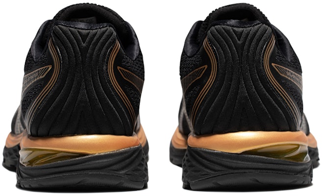 ASICS Gel-Stratus Low-Top Negro/Oro 1011B428-001 Shop ASICS Gel-Stratus Low-Top Negro/Oro 1011B428-001