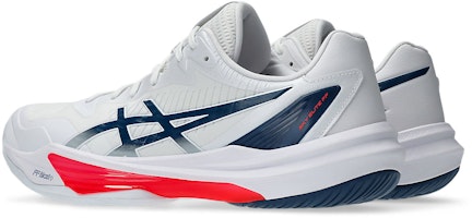 アシックス SKY ELITE FF 3 バレーボールシューズ ホワイト/マコブルー 1051A080-104 Lookbook アシックス SKY ELITE FF 3 バレーボールシューズ ホワイト/マコブルー 1051A080-104