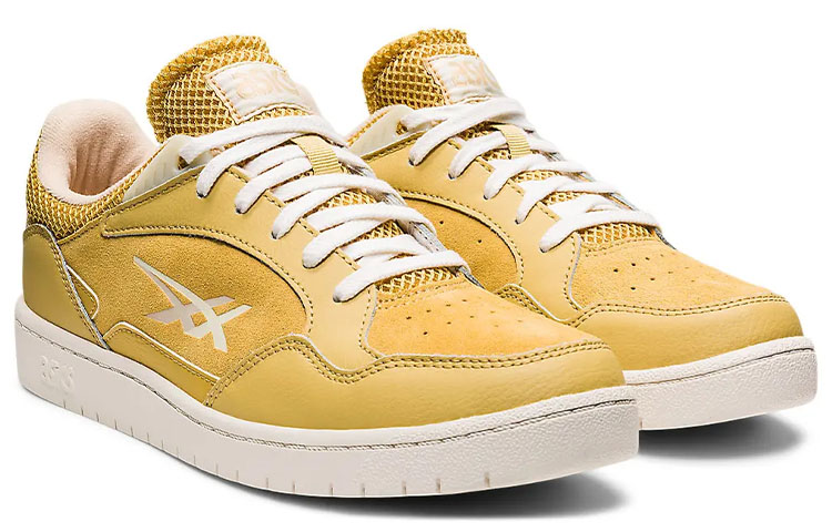 Lookbook アシックス スカイコート「ミネラルブラウン」 1201A453-200