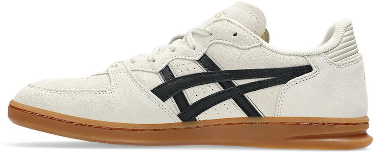 ASICS Skyhand OG "Oatmeal Hitam" 1203A452-250 Lookbook ASICS Skyhand OG "Oatmeal Hitam" 1203A452-250