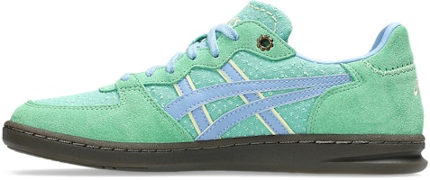 Shop ASICS SKYHAND OG Retro Basketball Shoes Peppermint/Stone Wash 1203A767-300