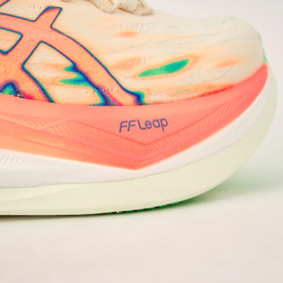 ASICS Superblast 3 ''Seashell Sun Coral'' Damen Sneaker 1013A177-800 1