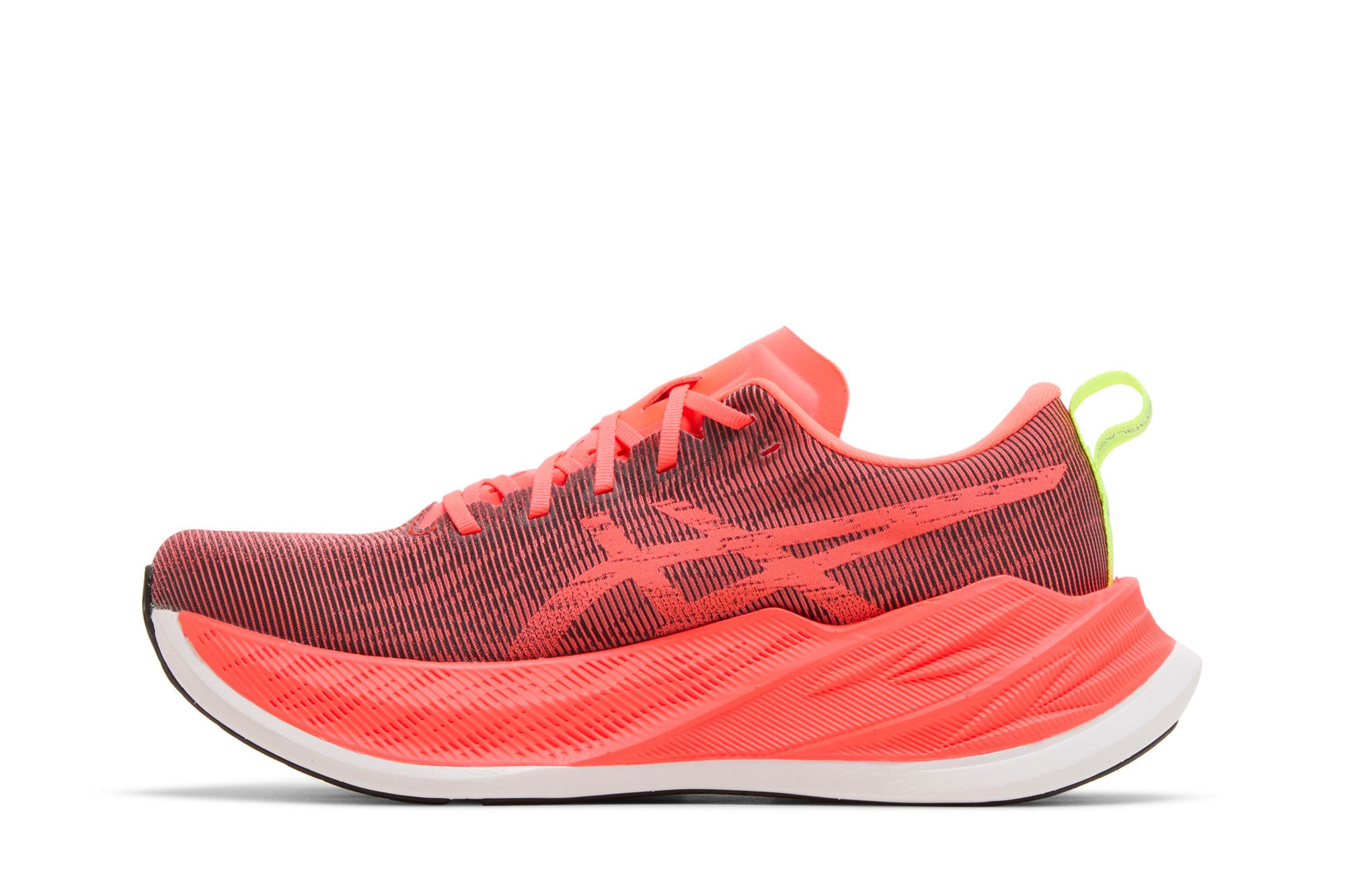 Lookbook ASICS Superblast ''Sunrise Rood Zwart'' 1013A127-600