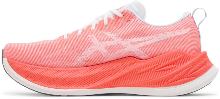 ASICS Superblast ''Weiß Sunrise Rot'' 1013A143-100 Lookbook ASICS Superblast ''Weiß Sunrise Rot'' 1013A143-100